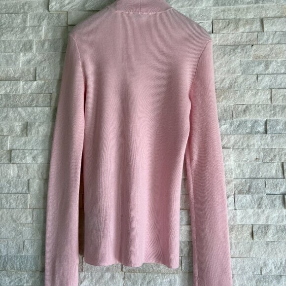Burberry Small Pink Wool Equestrian Patch Turtleneck - Picture 2 of 16
